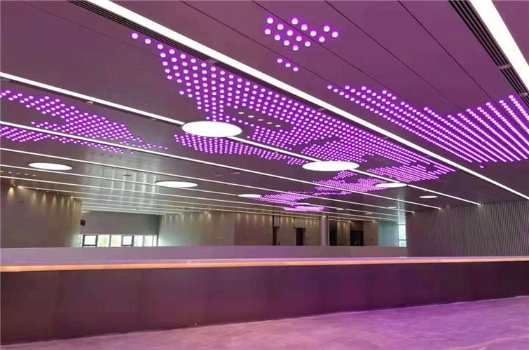 在铝单板中关于鲜艳颜色的小知识