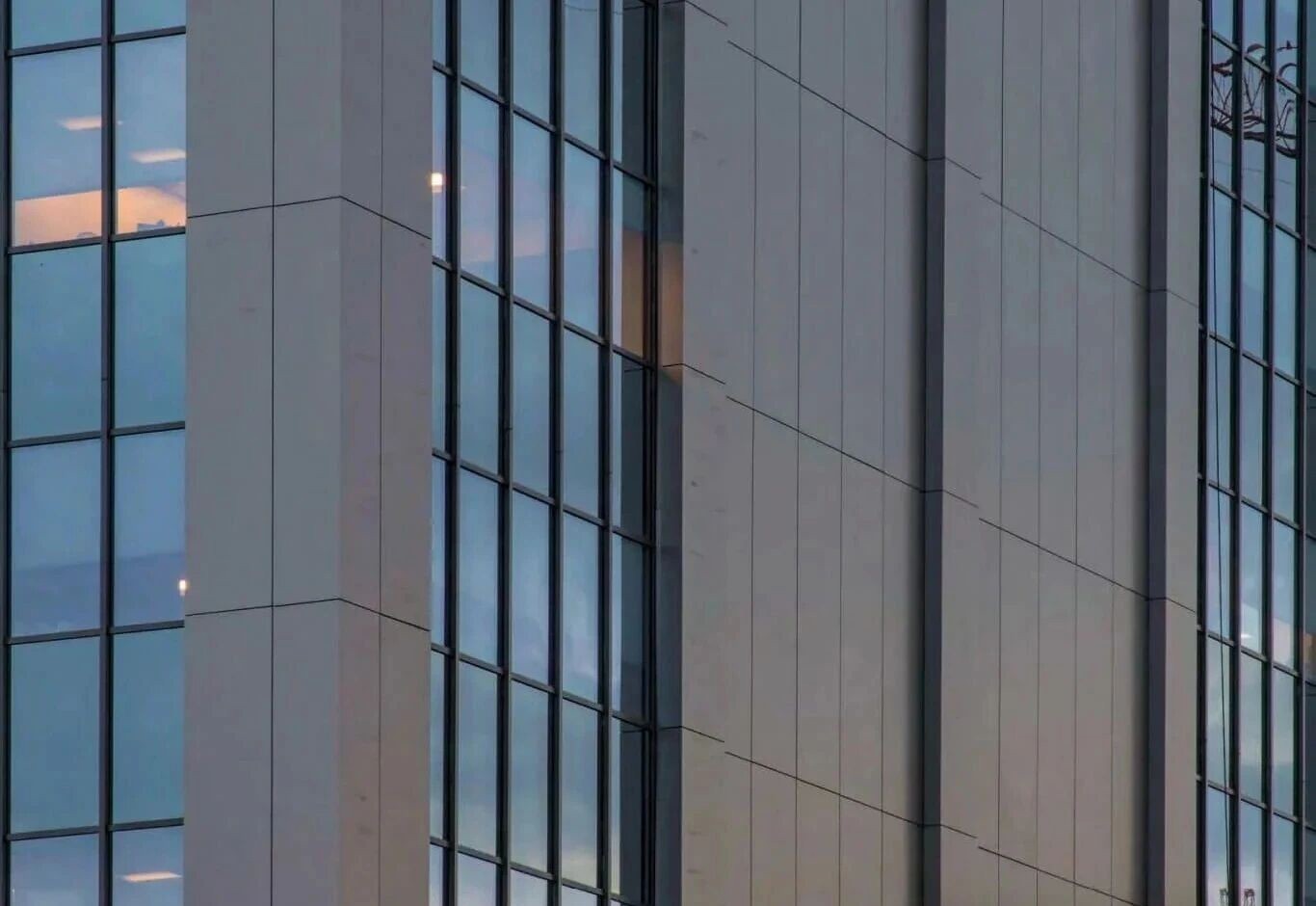 解决铝板平整度的关键方法（八）