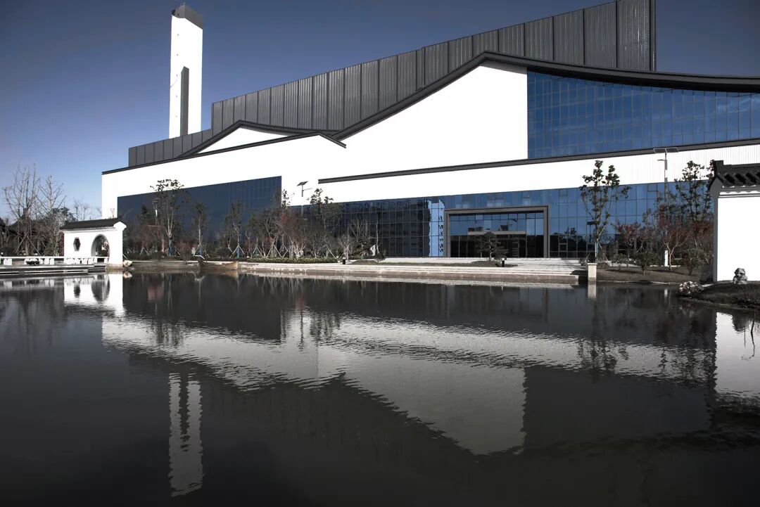 基础设施美学：功能即形式