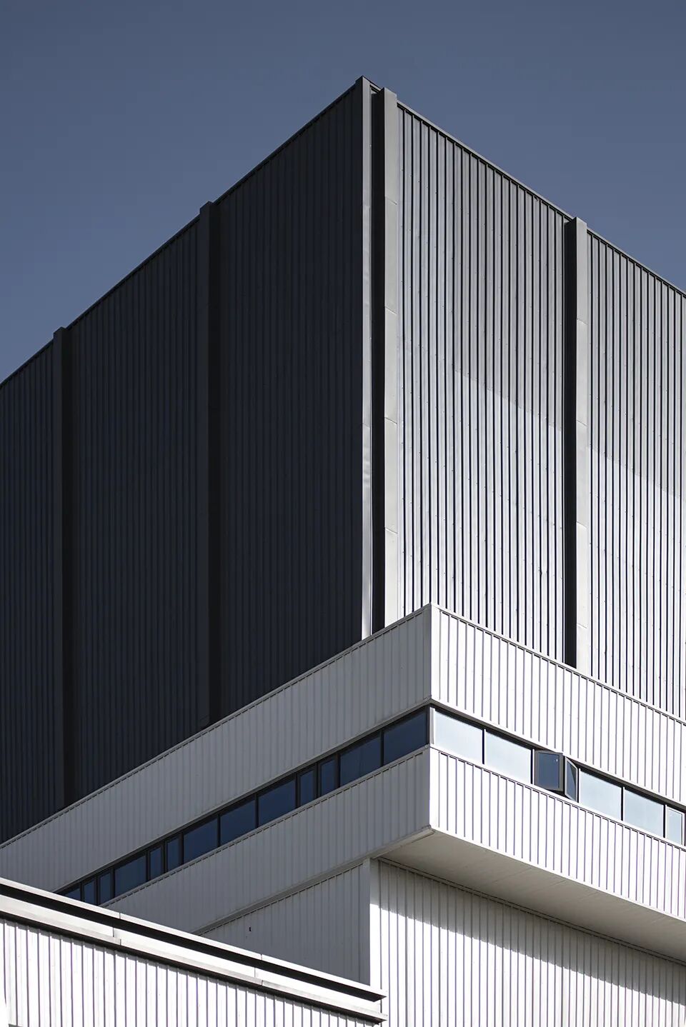 基础设施美学：功能即形式