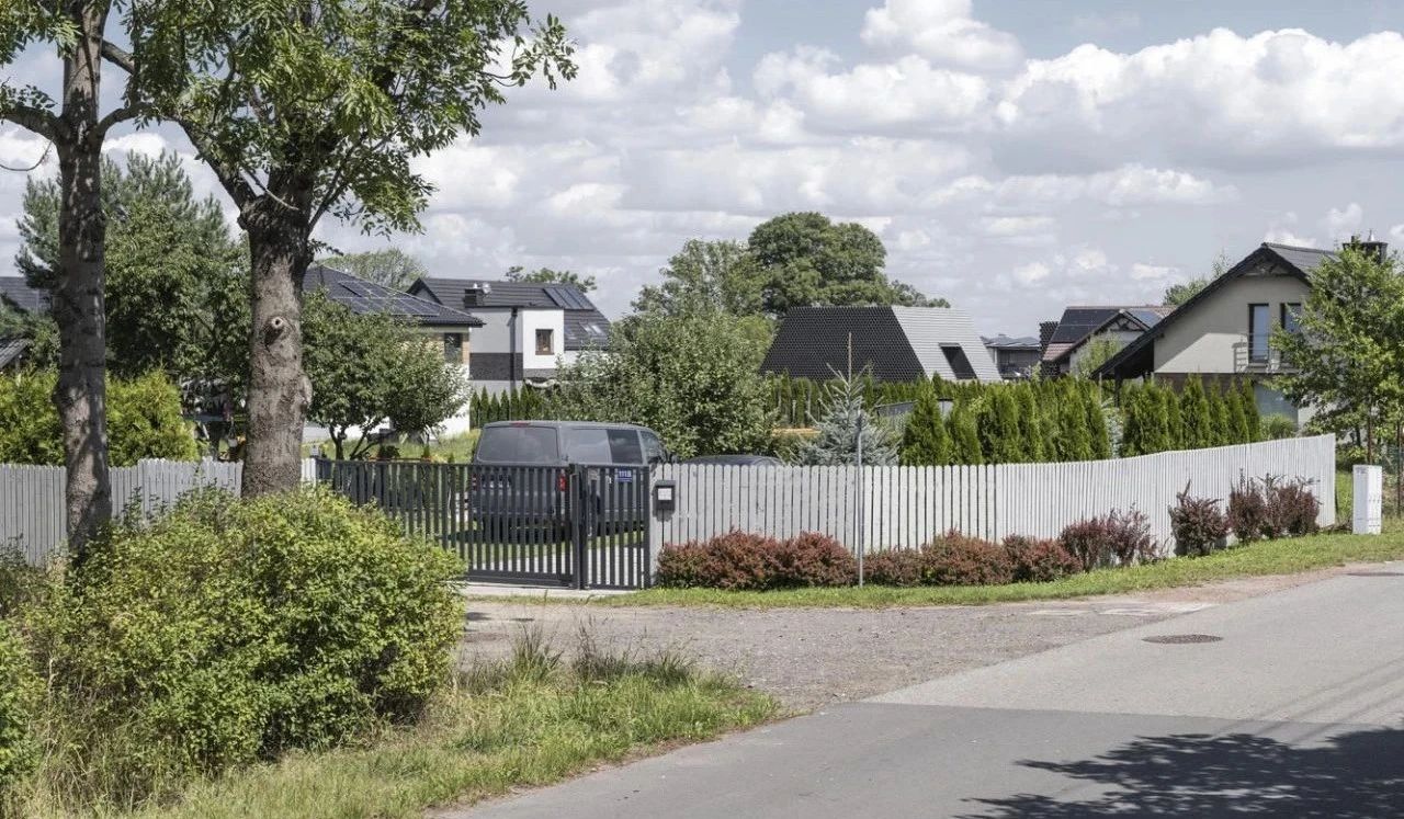 波兰的多层办公建筑设计