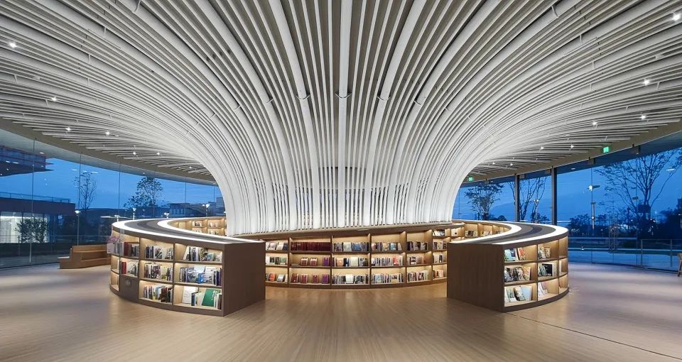 Ten Good Bookstore Designs