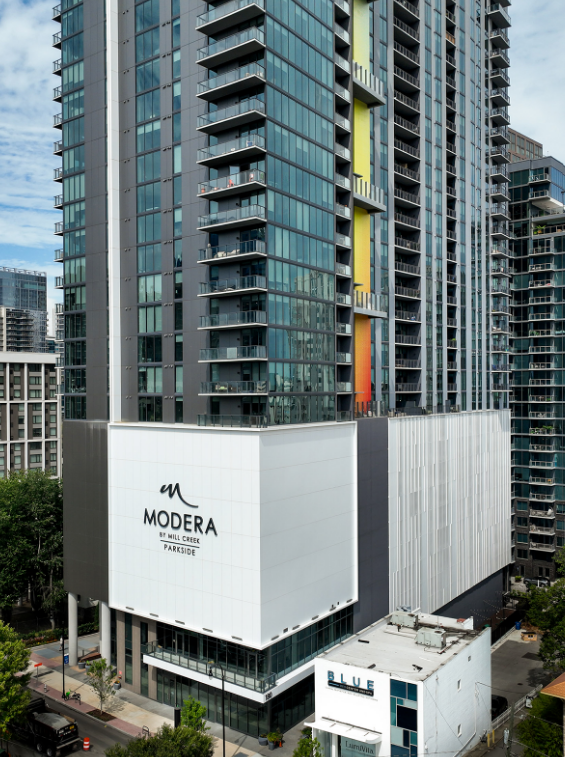 住宅立面流行趋势：全铝板+大玻璃