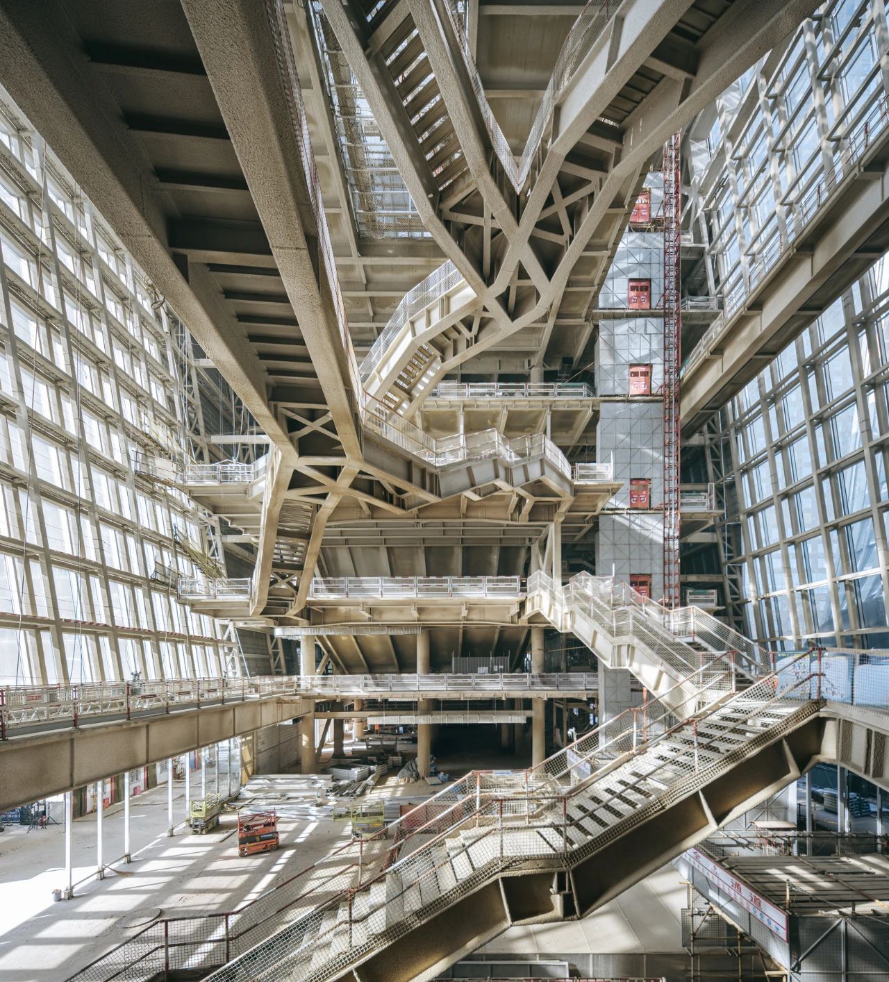 北京CBD文化中心：容器 • 镜面 • 舞台