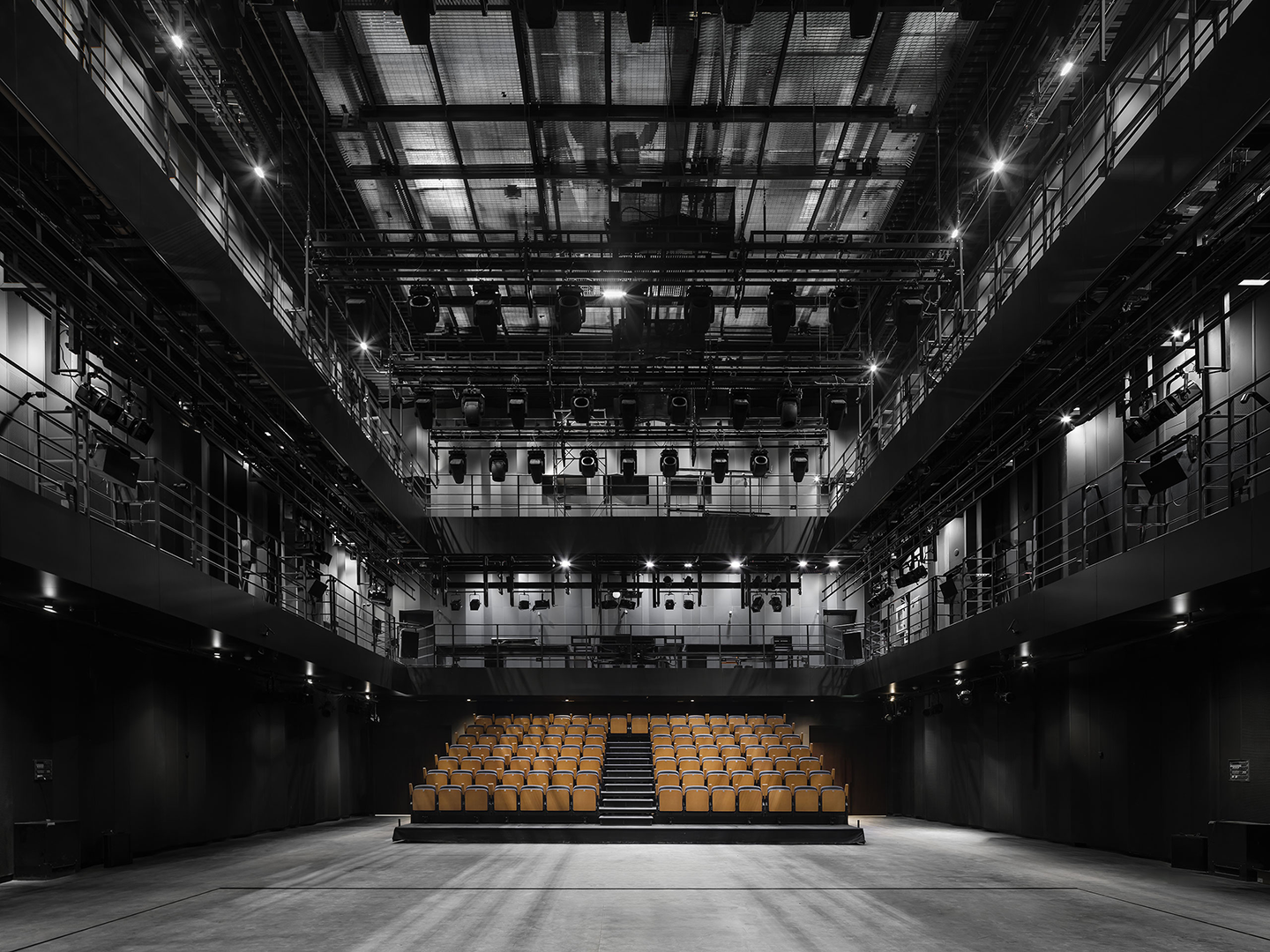 湖上冰花：俄罗斯喀山卡马尔剧院